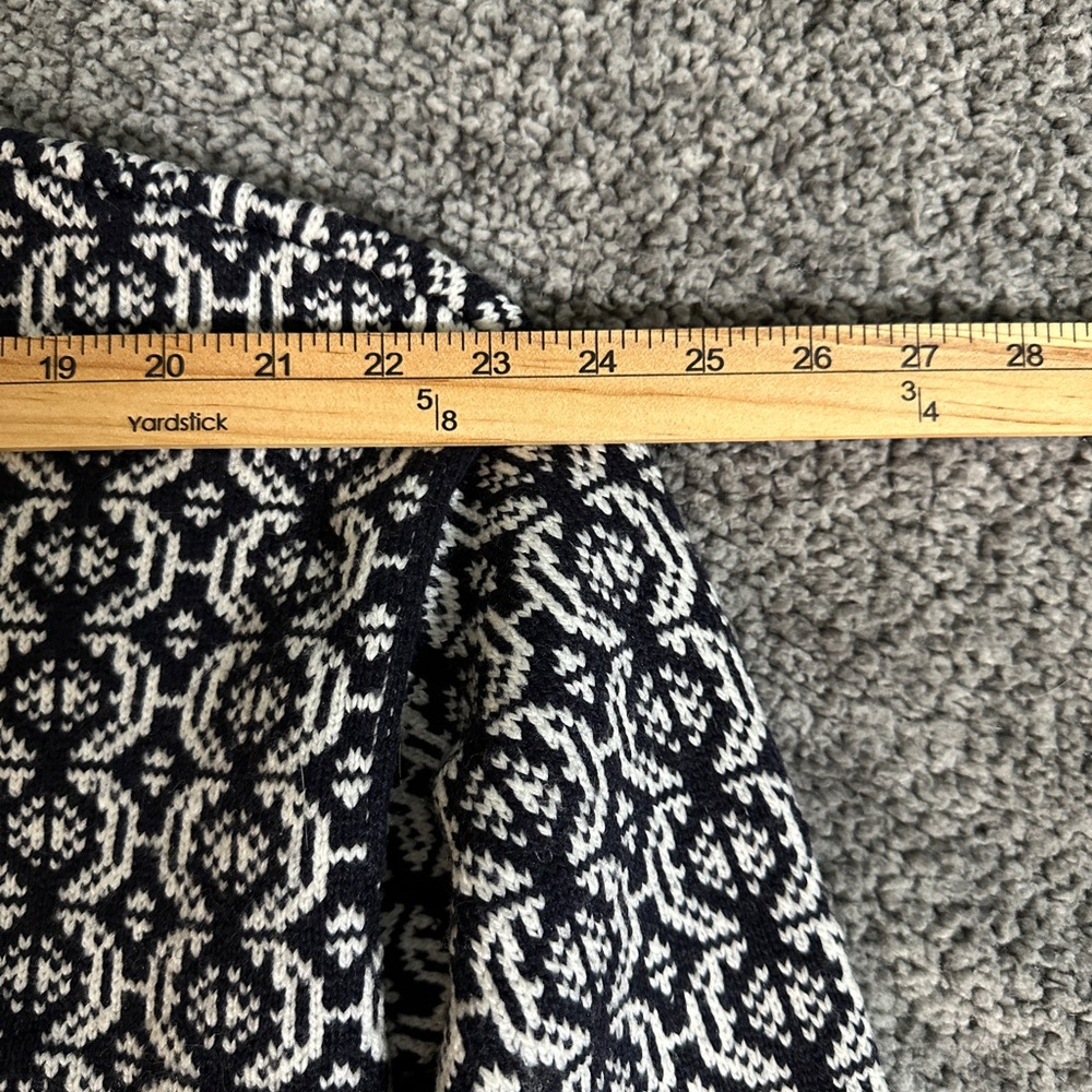 Free Assembly Fair Isle Sweater Size L NWT Cozy Knit - Picture 10 of 11